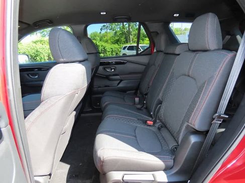 New 2025 Honda Pilot Sport image 13