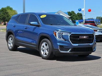 Used 2024 GMC Terrain SLE