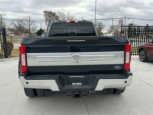 Used 2021 Ford F450 King Ranch w/ King Ranch Ultimate Package image 5