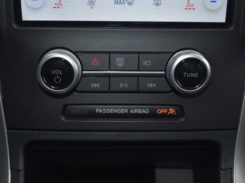 Used 2021 Ford Edge SEL w/ Cargo Accessory Package image 28