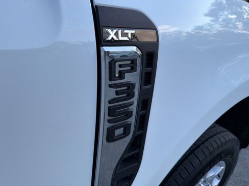 Used 2025 Ford F350 XLT image 10
