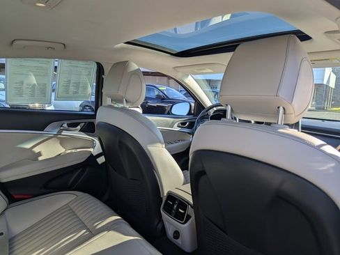 Used 2019 Genesis G70 2.0T Advanced w/ Elite Package image 35