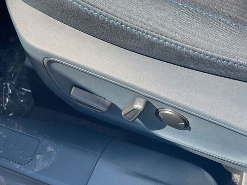 New 2026 Ford Maverick XLT image 8