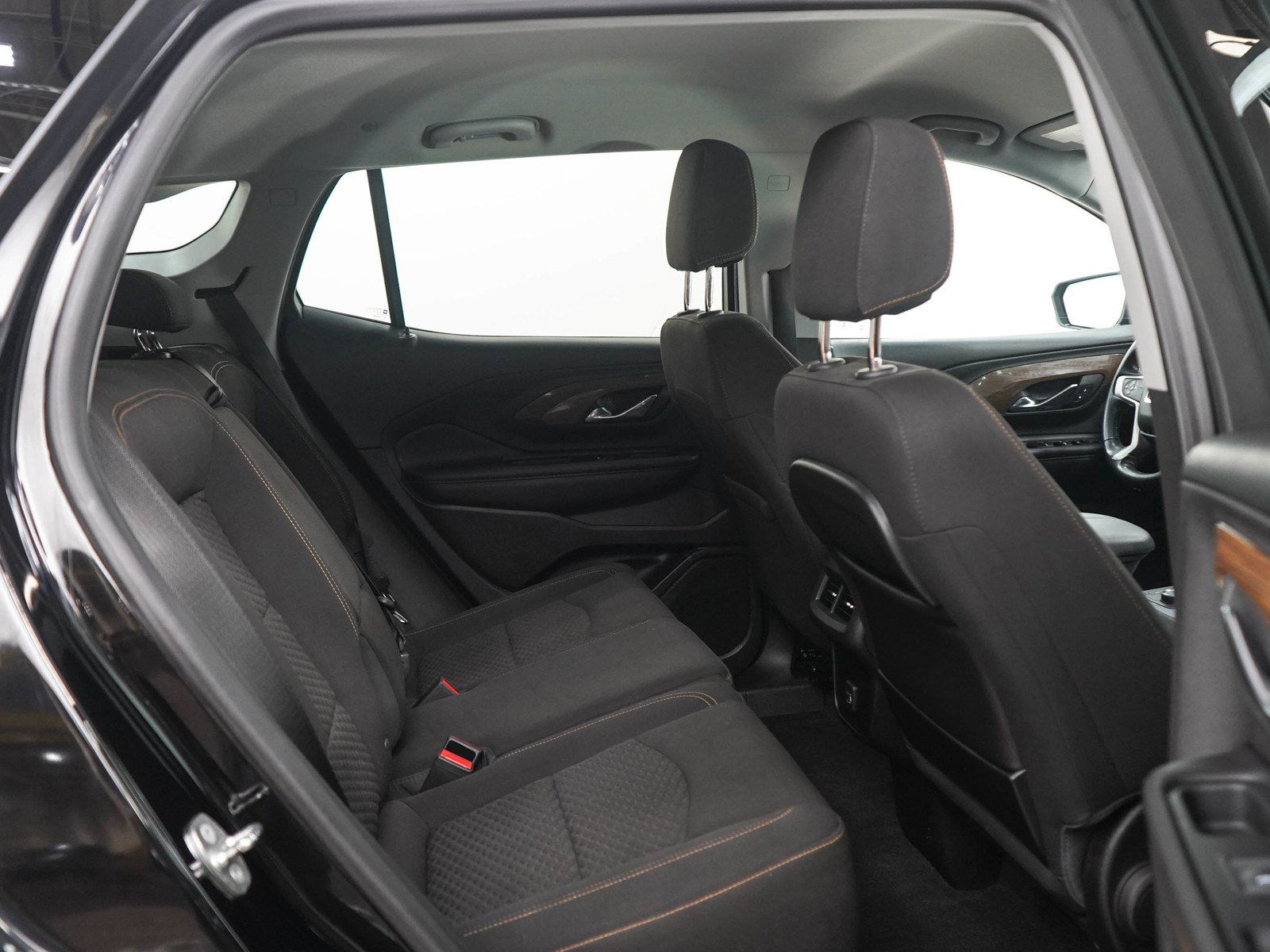 Used 2018 GMC Terrain SLE w/ Driver Convenience Package AWD/4WD image 12