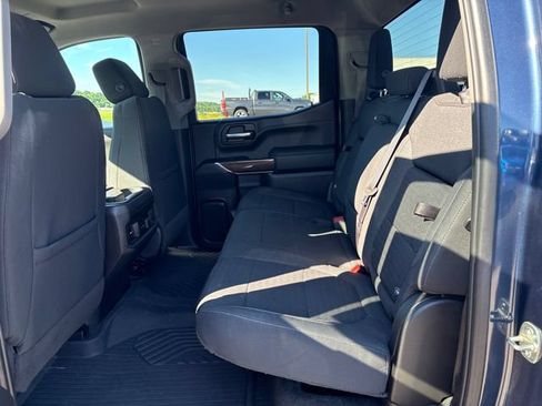 Used 2022 Chevrolet Silverado 1500 LT Trail Boss AWD/4WD image 19