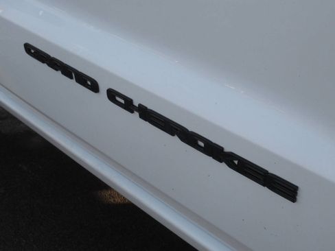 Used 2020 Jeep Grand Cherokee Altitude image 5