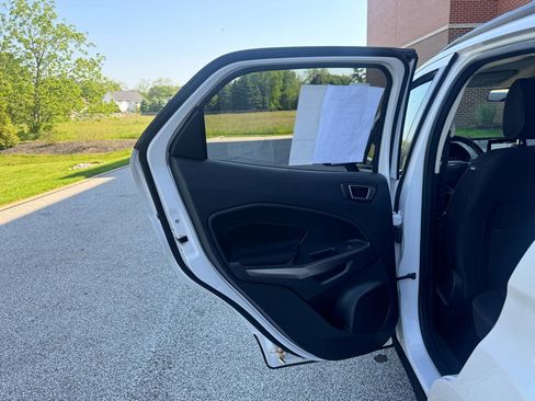 Used 2019 Ford EcoSport SE w/ SE Convenience Package AWD/4WD image 15