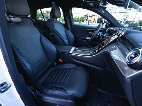 Used 2025 Mercedes-Benz GLC 43 AMG GLC 43 AMG image 34