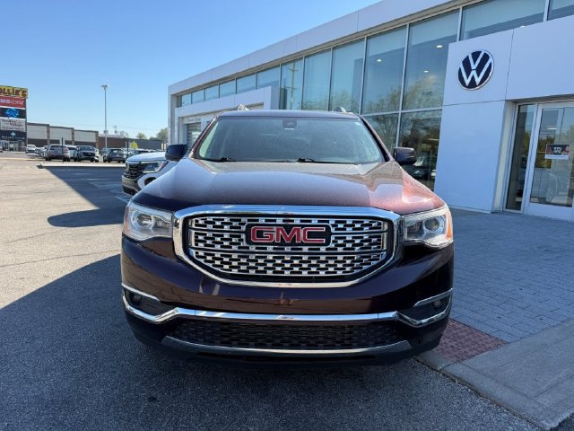 Used 2018 GMC Acadia Denali FWD image 2