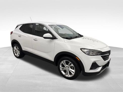 Used 2023 Buick Encore GX Preferred w/ Cold Weather Comfort Package FWD image 8