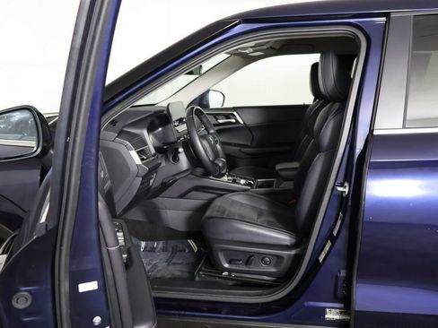 Used 2024 Mitsubishi Outlander SE image 31