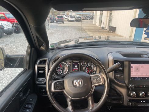 Used 2022 RAM 2500 Tradesman image 11