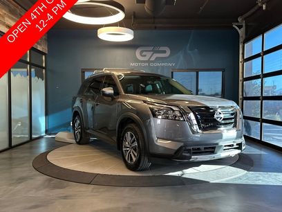 Used 2025 Nissan Pathfinder SL