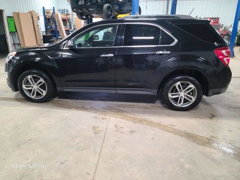 Used 2017 Chevrolet Equinox Premier w/ Enhanced Convenience Package image 5
