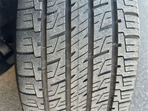 Used 2022 Acura MDX A-Spec image 11