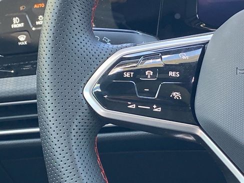 Certified 2024 Volkswagen GTI SE w/ SE Leather Seats Package image 7