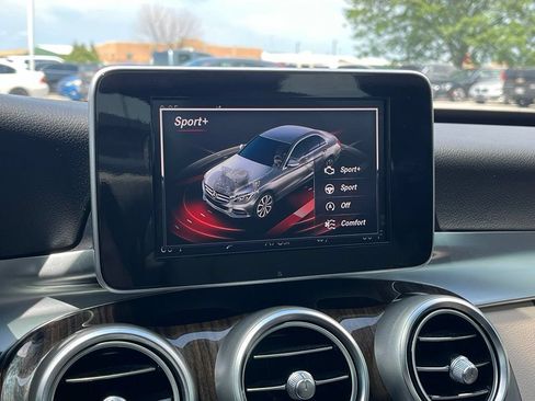 Used 2018 Mercedes-Benz C 300 4MATIC Sedan image 42