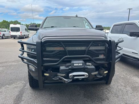 Used 2018 RAM 2500 Big Horn w/ Sport Appearance Group AWD/4WD image 2