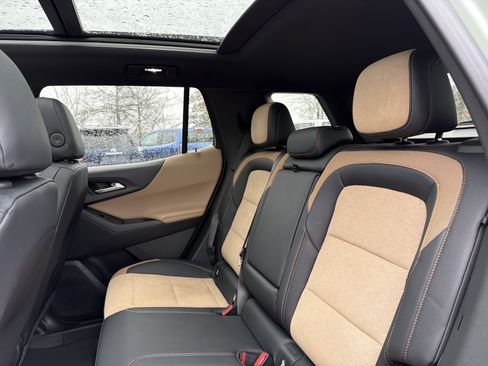 Certified 2026 Chevrolet Equinox ACTIV w/ Convenience Package III image 31