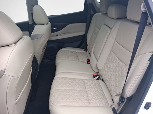 Used 2024 Nissan Murano Platinum w/ Cargo Package FWD image 24