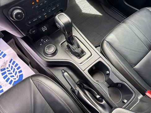 Used 2022 Ford Ranger Lariat w/ Equipment Group 501A High AWD/4WD image 23