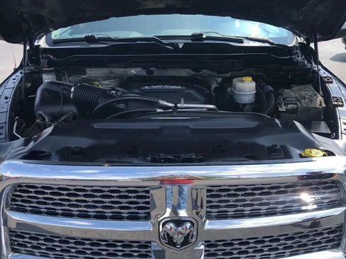Used 2016 RAM 2500 Laramie w/ Convenience Group AWD/4WD image 17