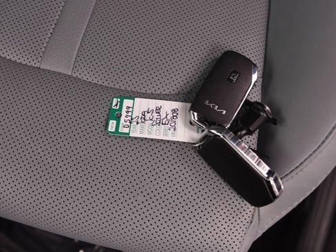 Used 2023 Kia K5 EX image 26