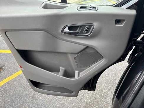 Used 2023 Ford Transit 350 XLT image 55