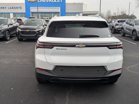 New 2026 Chevrolet Equinox EV LT FWD image 7