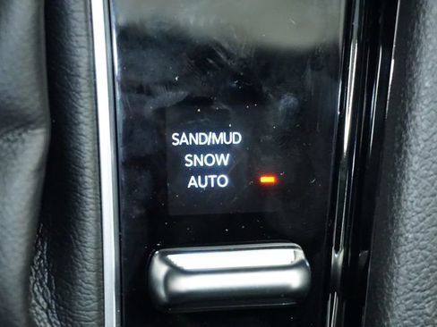 New 2026 Jeep Compass Latitude AWD/4WD image 42