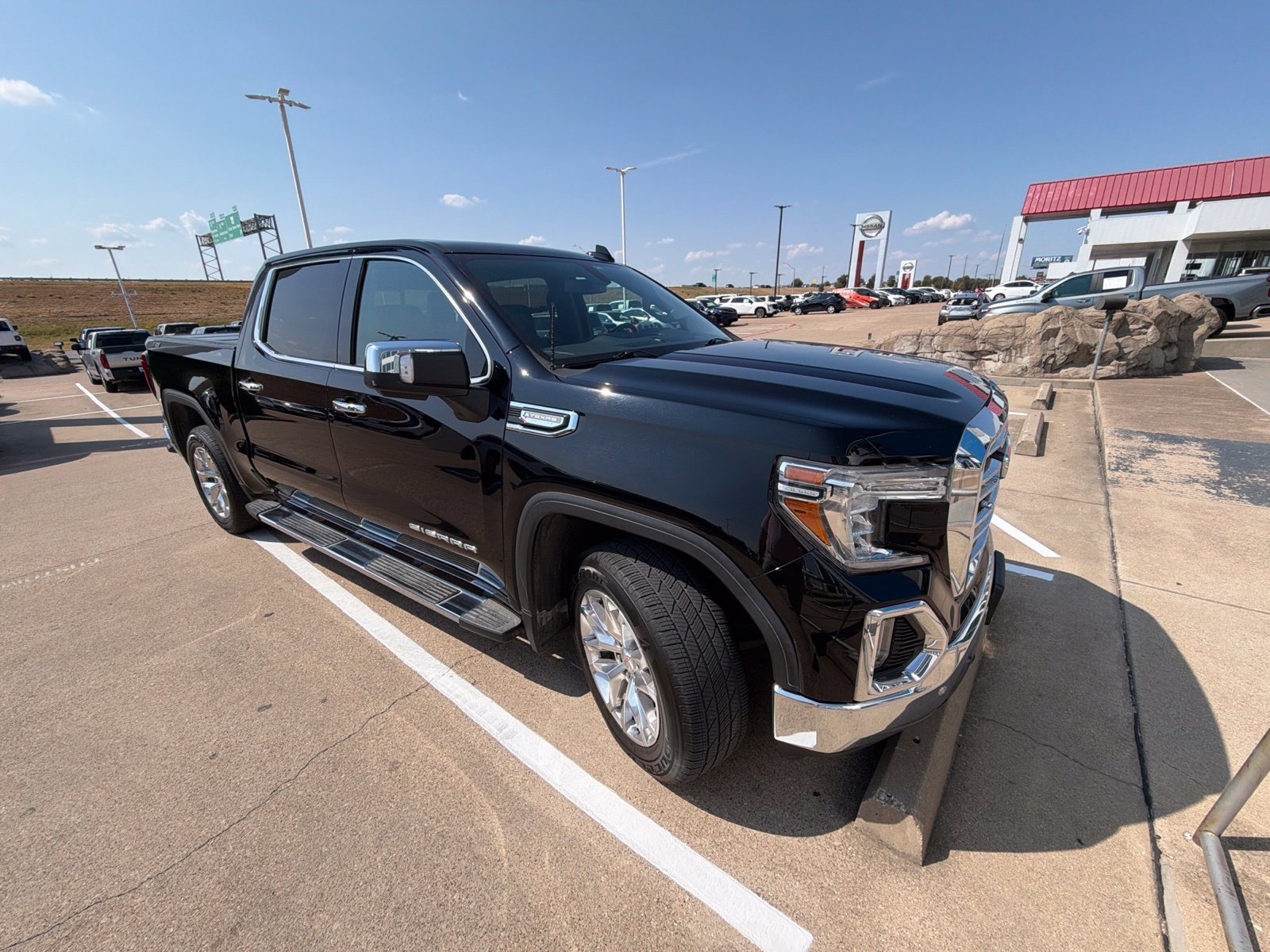 Used 2020 GMC Sierra 1500 SLT AWD/4WD image 26