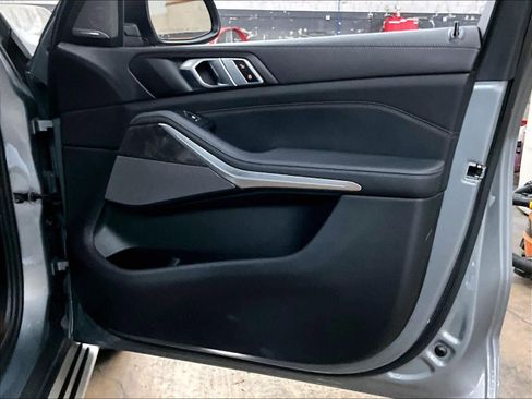 Used 2024 BMW X5 sDrive40i image 26