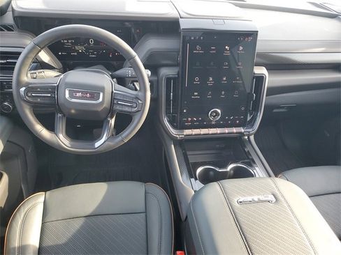 Certified 2025 GMC Yukon AT4 w/ AT4 Premium Package image 13