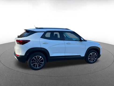 Used 2025 Chevrolet TrailBlazer LT image 14