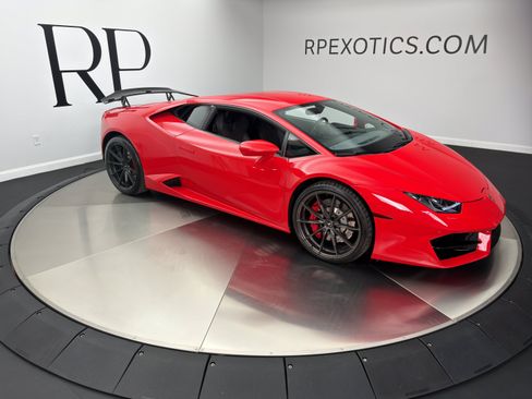 Used 2016 Lamborghini Huracan LP 580-2 RWD image 24