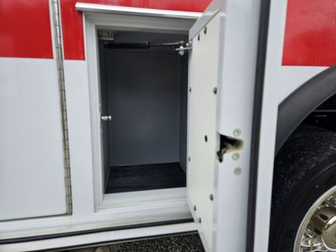 Used 2013 Ford F450 XLT w/ Ambulance Preparation Pkg RWD image 45