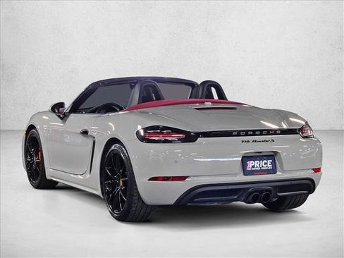 Used 2023 Porsche 718 Boxster S RWD image 8