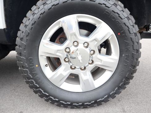Used 2018 Chevrolet Silverado 2500 LTZ w/ Duramax Plus Package AWD/4WD image 17