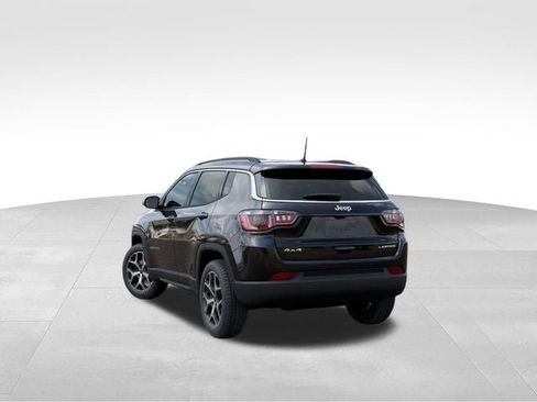 New 2026 Jeep Compass Limited AWD/4WD image 3