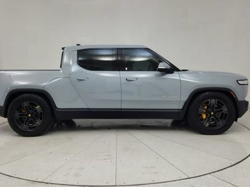 Used 2022 Rivian R1T Adventure AWD/4WD image 12