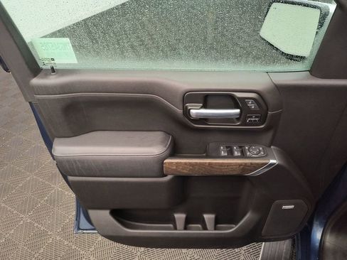 Used 2021 GMC Sierra 1500 Denali w/ Denali Ultimate Package image 10