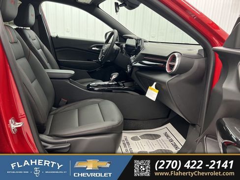 New 2026 Chevrolet Trax RS w/ Driver Confidence Package image 15