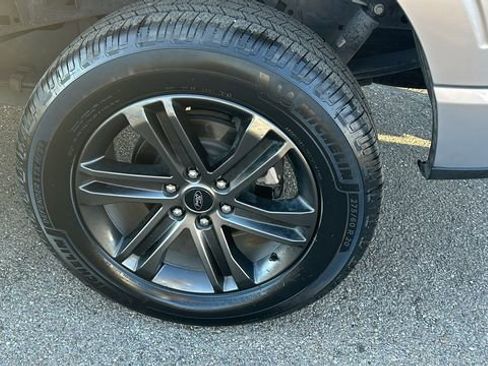 Certified 2021 Ford F150 XLT w/ Equipment Group 302A High image 6