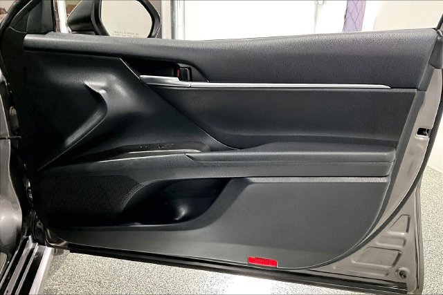 Used 2024 Toyota Camry SE FWD image 34