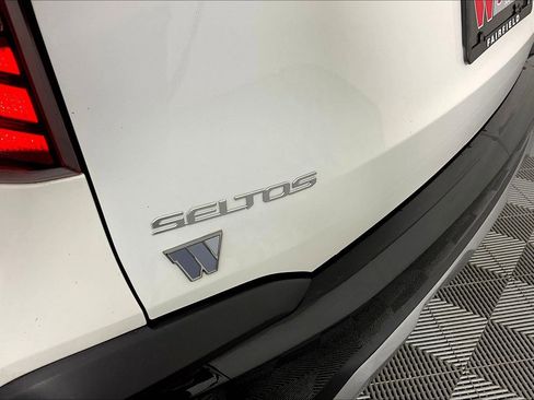 Used 2024 Kia Seltos S AWD/4WD image 24
