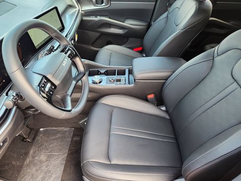New 2026 Kia Sorento EX AWD/4WD image 9