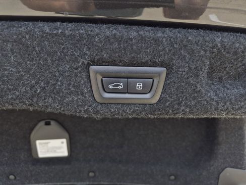 Used 2024 BMW 530i RWD image 10