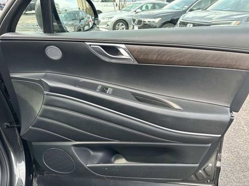 Used 2024 Genesis GV80 2.5T image 8