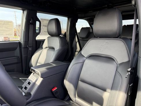 New 2026 Ford Bronco Outer Banks AWD/4WD image 15