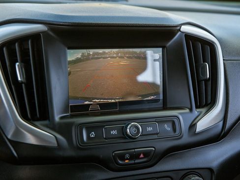 Used 2022 GMC Terrain SLE w/ LPO, Cargo Package image 16